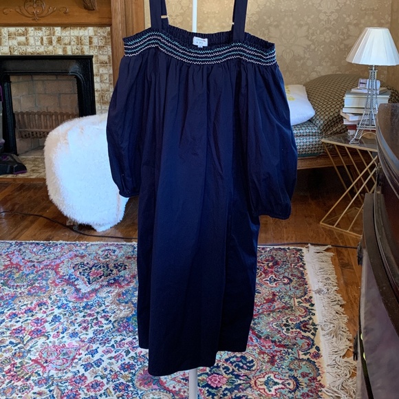 Crown&ivy off the shoulder dress w/adjustable straps. Worn once I think‎ - Picture 1 of 5